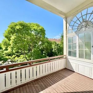 ERSTBEZUG NACH SANIERUNG | TOPLAGE NÄHE THERESIANUM | EXKLUSIVE, KLIMATISIERTE 6 ZIMMER | GARTENSEITIGER BALKON | U-BAHN-NÄHE - Foto 2