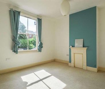 Beaconsfield Road, Balsall Heath, Birmingham, West Midlands, B12 - Photo 4