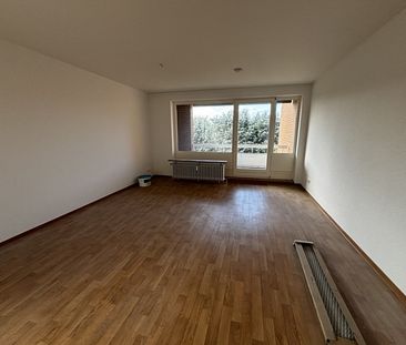 Großzügige 3-Zimmer-Wohnung mit Loggia nahe der City! - Photo 5