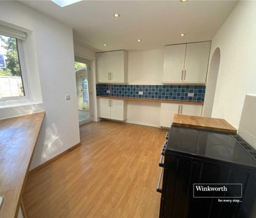2 bedroom end of terrace house to rent - Photo 6