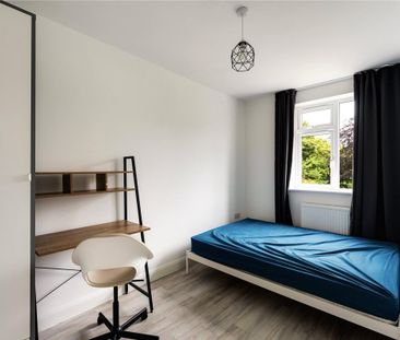 Monks Park Avenue, Southmead - Photo 4