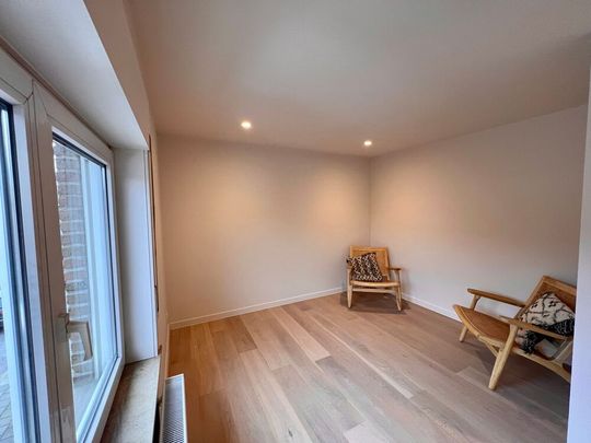 Gerenoveerde woning op een goede ligging in Roeselare - Photo 1