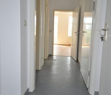 Geräumige 2-Raumwohnung mit Aufzug, Keller und vielseitigen Komfort - Photo 1