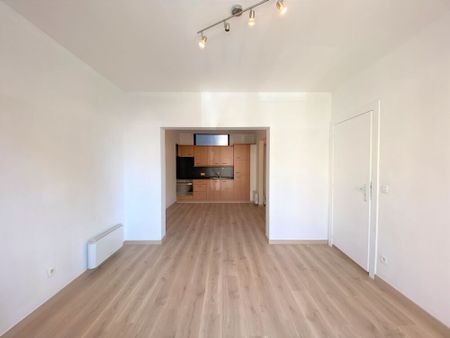 Gerenoveerde studio met balkon te Blankenberge - Photo 5