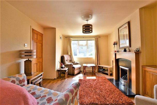 3 bedroom terraced house to rent - Photo 1