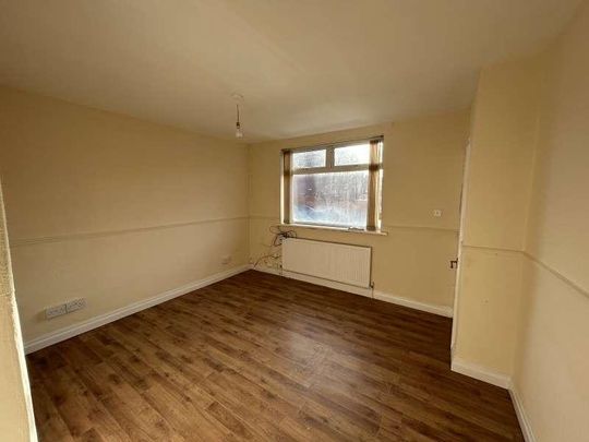 Cautley Road, Cross Green, LS9 - Photo 1