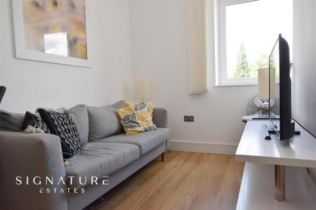 1 bedroom flat to rent - Photo 5