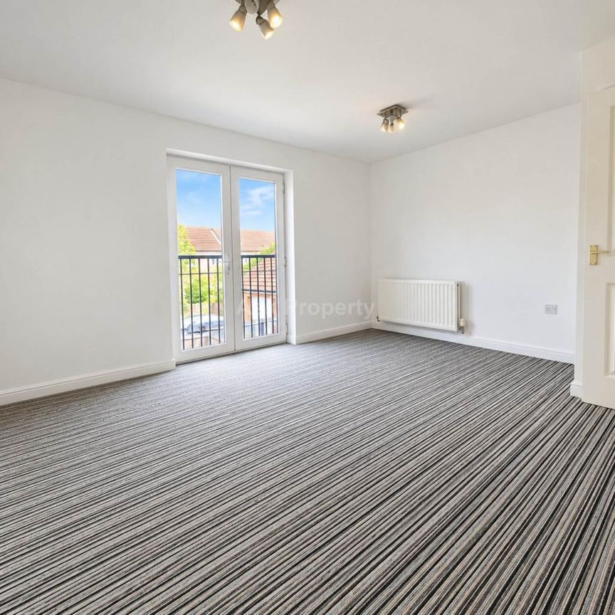 2 bedroom townhouse to rent - Photo 1
