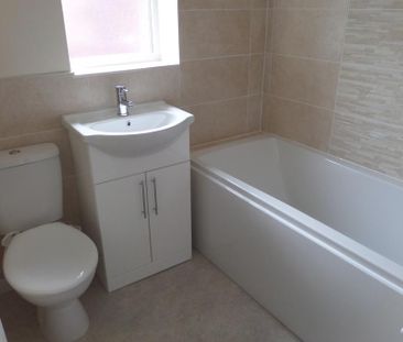 2 bedroom detached bungalow to rent - Photo 6