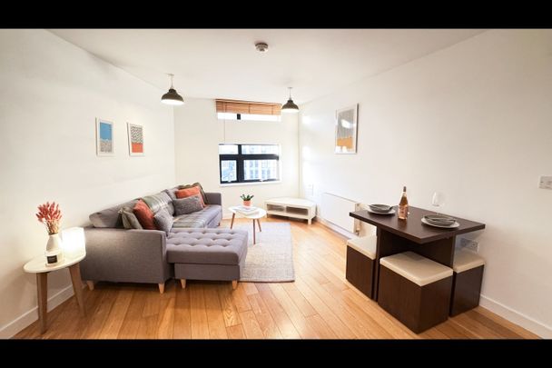 1 Bed Flat, Islington Wharf, M4 - Photo 1