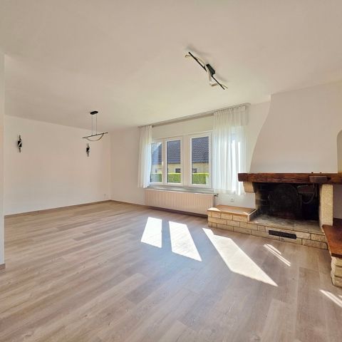 Villa - à louer - Photo 1