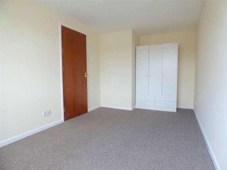 Oxford Road (harrington Court), Huyton, Liverpool, L36 - Photo 2