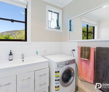 2/1 chessington ct, sandy bay tas 7005 - Photo 2