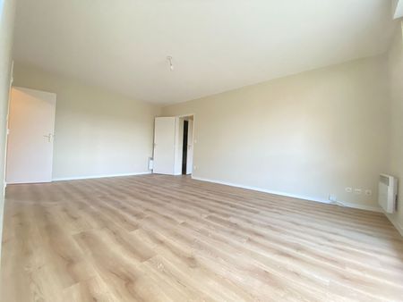 Location Appartement 2 pièces 54m² BOIS GUILLAUME 76230 - Photo 2