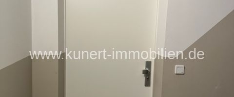 Frisch sanierte 4-Raum-Wohnung mit Balkon und Fahrstuhl in guter Wohnlage von Ha ... - Photo 1