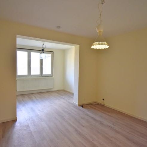 Appartement te huur - Photo 1