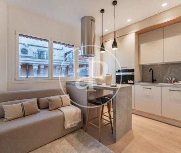 Piso de alquiler en C. del Molino de Viento, Universidad - Malasaña - Photo 2