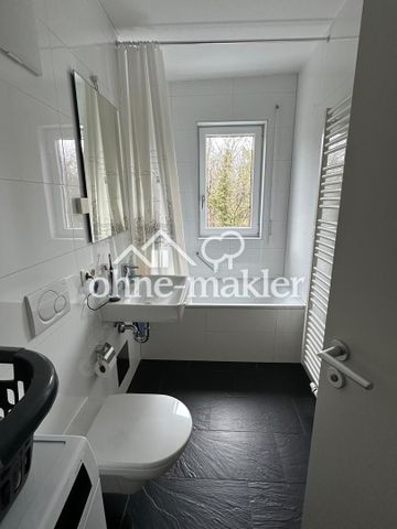 Lichtdurchflutete Wohnung mit Traum Terrasse - Foto 4