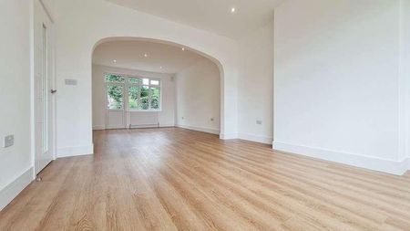 Orchard Drive, Edgware, HA8 - Photo 2