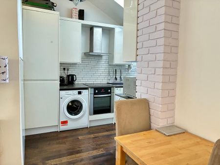 1 bedroom flat to rent - Photo 5
