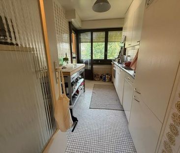 Spacieux appartement de 2,5 pièces au 3ème étage - Photo 4