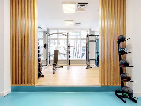 Apt 68, Gravity Residence - Photo 3