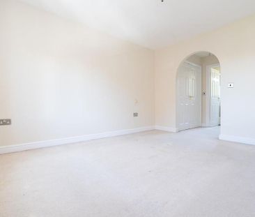 5 bedroom detached house to rent - Photo 4