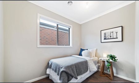 52 Gateshead Street, Craigieburn VIC 3064 - House For Rent | Domain - Photo 5