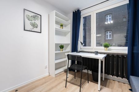 Pokój z ogrzewaniem miejskim w Katowicach 10 m² - Zdjęcie 4