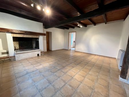 Location Maison 5 pièces 133m² - Photo 2