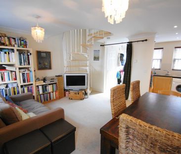 2 bedroom end of terrace house to rent - Photo 1