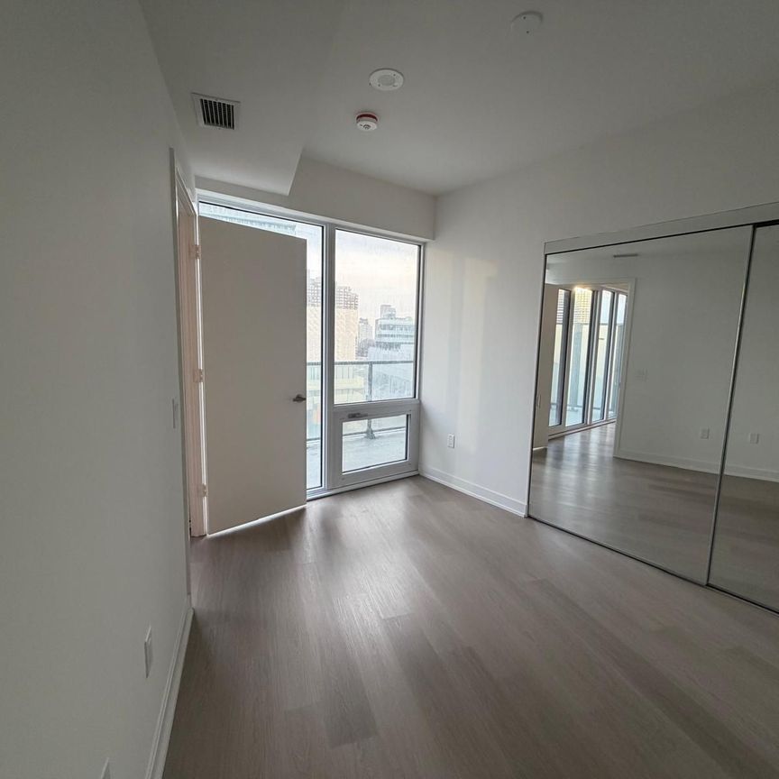 For Lease - 448 Burnhamthorpe Road Unit# 510, Mississauga, Ontario - Photo 1