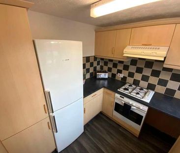 Astcote Court, Kirk Sandall, Doncaster, DN3 - Photo 6