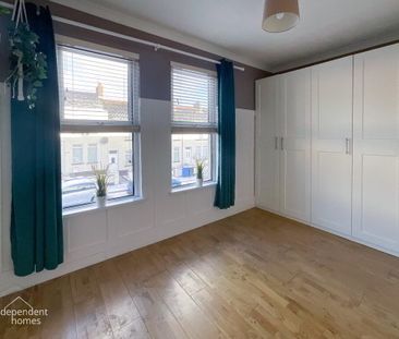 18 Albert Street, Larne, BT40 1LG - Photo 5