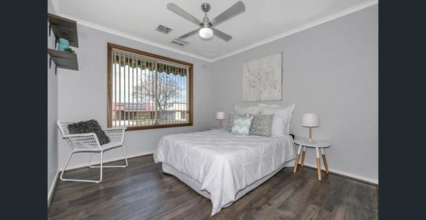 GREAT LOCATION - FAMILY HOME PLUS GARAGE - Photo 1