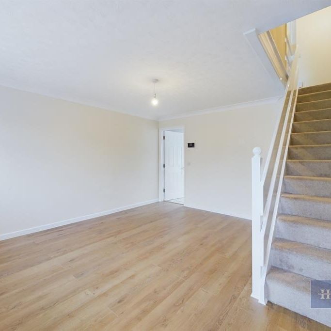 2 bedroom house to rent - Photo 1