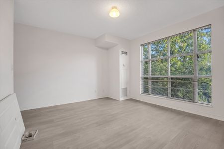 For Lease - 3085 Bloor Street Unit# 415, Toronto, Ontario - Photo 4
