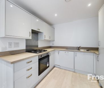 West Plaza, Town Lane, Stanwell,TW19 - Photo 4