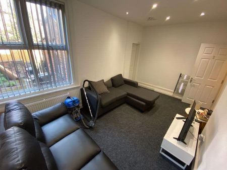 5 bedroom house to rent - Photo 3