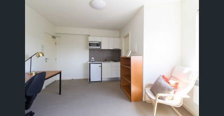 As New Purpose Built Student Only Apartments - Photo 5