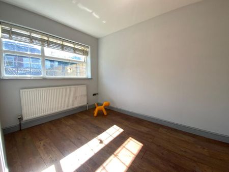 2 bedroom detached bungalow to rent - Photo 4