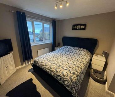 Sharket Head Close, Queensbury, Bradford, BD13 - Photo 5