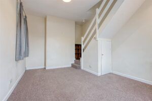 2 BEDROOM House - Semi-Detached - Photo 1