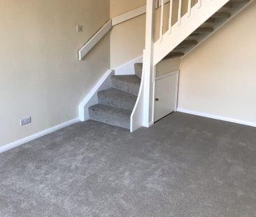 2 bedroom semi-detached house to rent - Photo 1