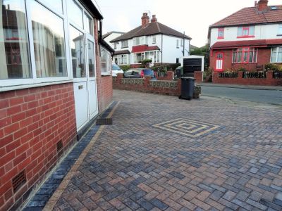 5 bedroom House in Newport Road, Leeds - Photo 4