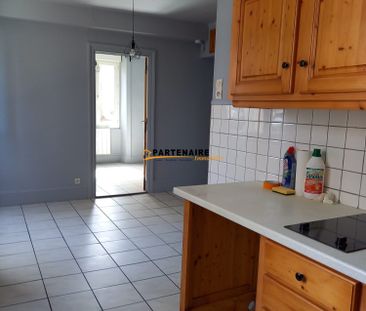 Location Appartement 2 pièces 28m² TOURNON SUR RHONE 07300 - Photo 1