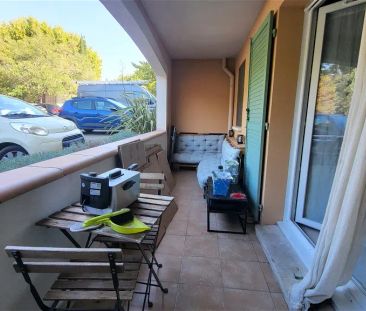 Location appartement 2 pièces - 42m² à Salon de provence (13300) - Photo 3