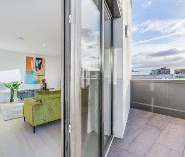 3 bedroom apartment to rent - Photo 3