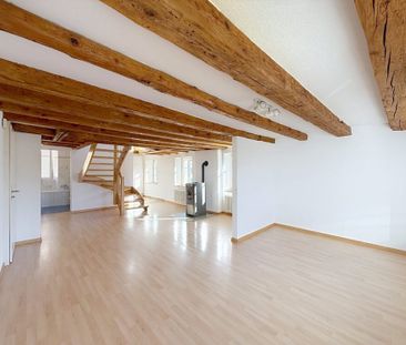 Bel appartement de 3 pièces en duplex disponible de suite ou à conv... - Photo 2