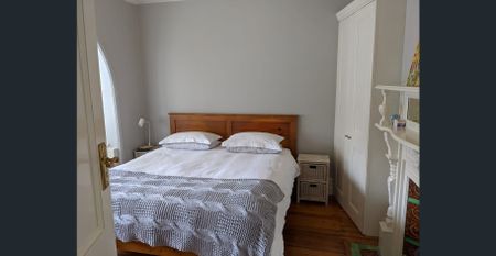 Spacious Character Home in Premier Lifestyle Location - Photo 3